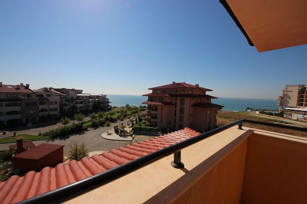 Menada Sky Dreams Apartments Sveti Vlas Ngoại thất bức ảnh