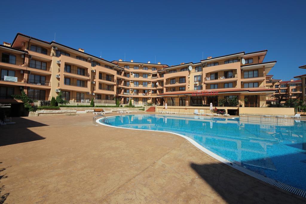 Menada Sky Dreams Apartments Sveti Vlas Ngoại thất bức ảnh