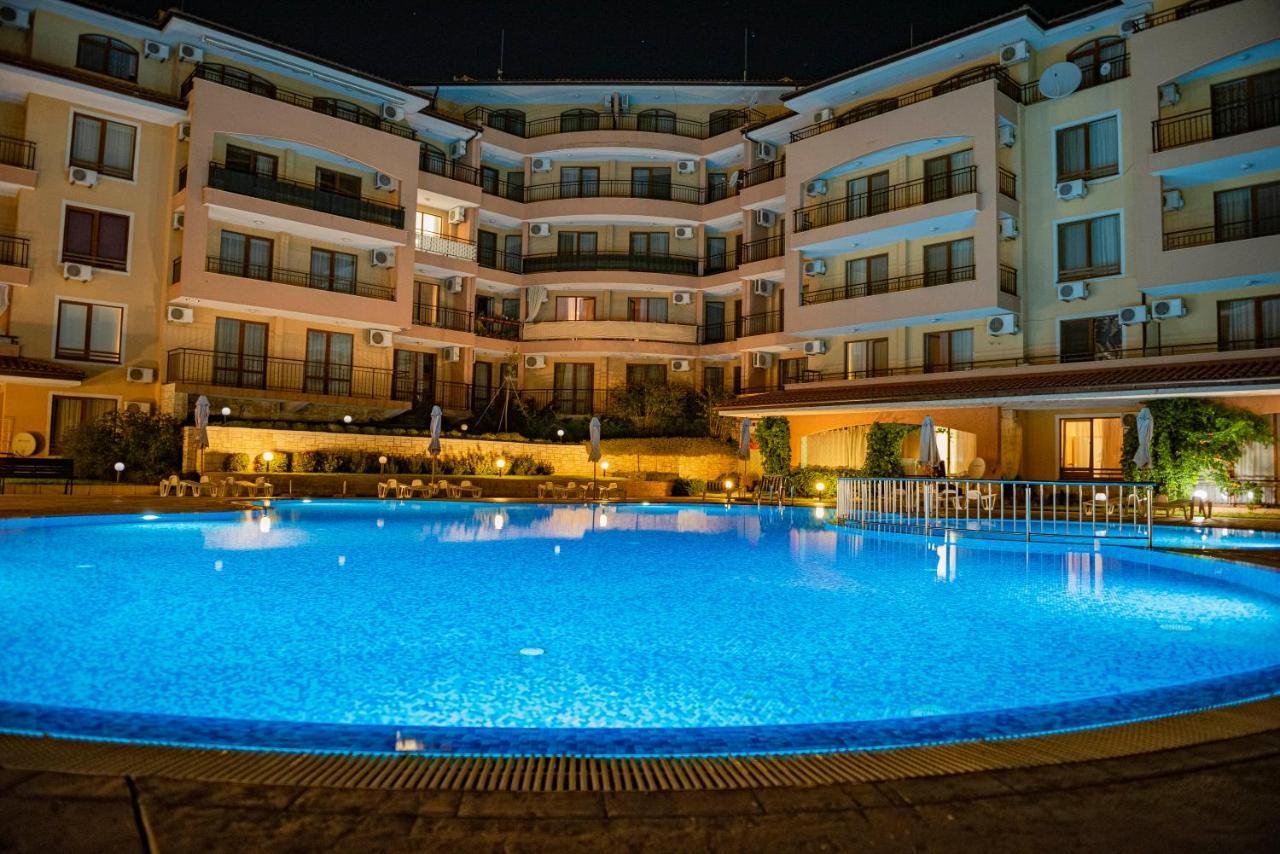 Menada Sky Dreams Apartments Sveti Vlas Ngoại thất bức ảnh