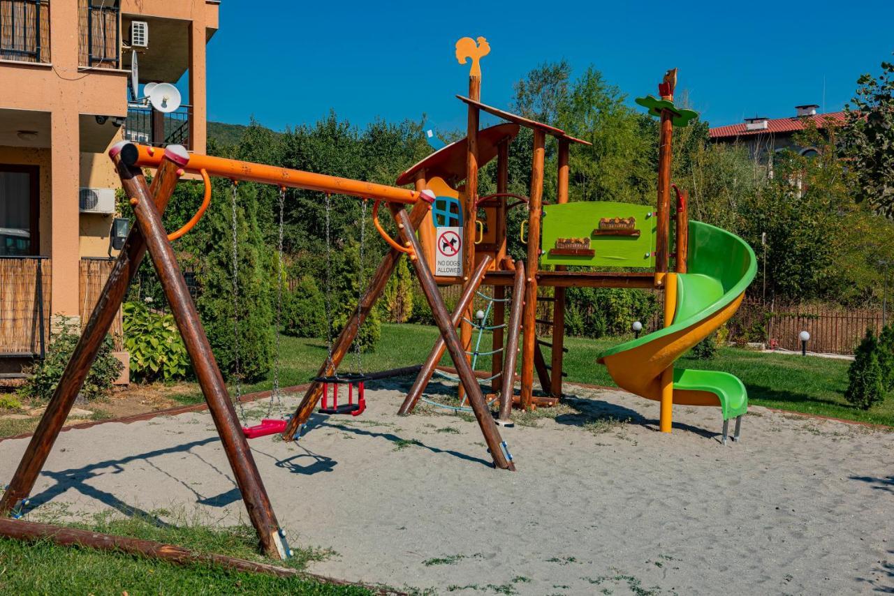 Menada Sky Dreams Apartments Sveti Vlas Ngoại thất bức ảnh