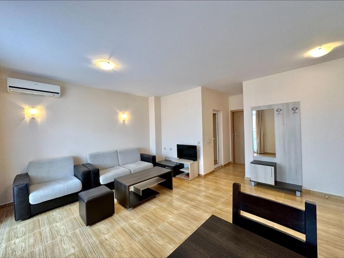 Menada Sky Dreams Apartments Sveti Vlas Ngoại thất bức ảnh