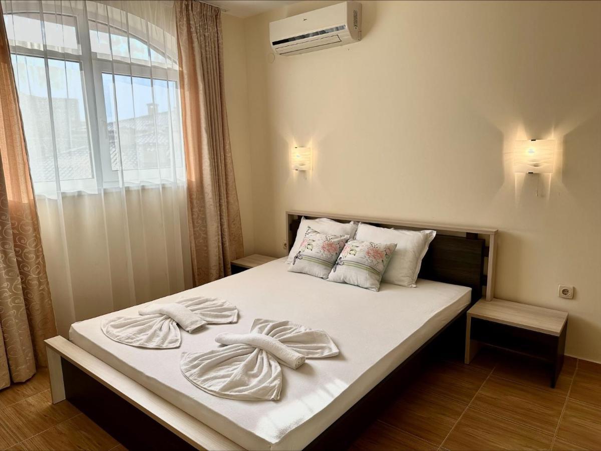 Menada Sky Dreams Apartments Sveti Vlas Ngoại thất bức ảnh