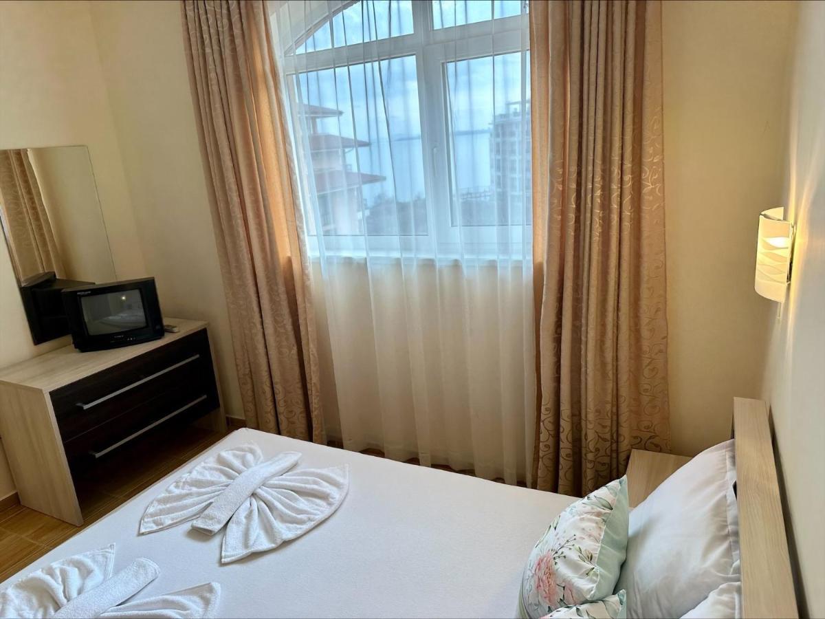 Menada Sky Dreams Apartments Sveti Vlas Ngoại thất bức ảnh